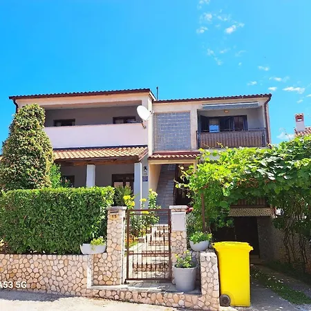 Apartment Fuer 4 Personen Ca 65 M In Fazana-surida, Istrien Pula Und Umgebung *